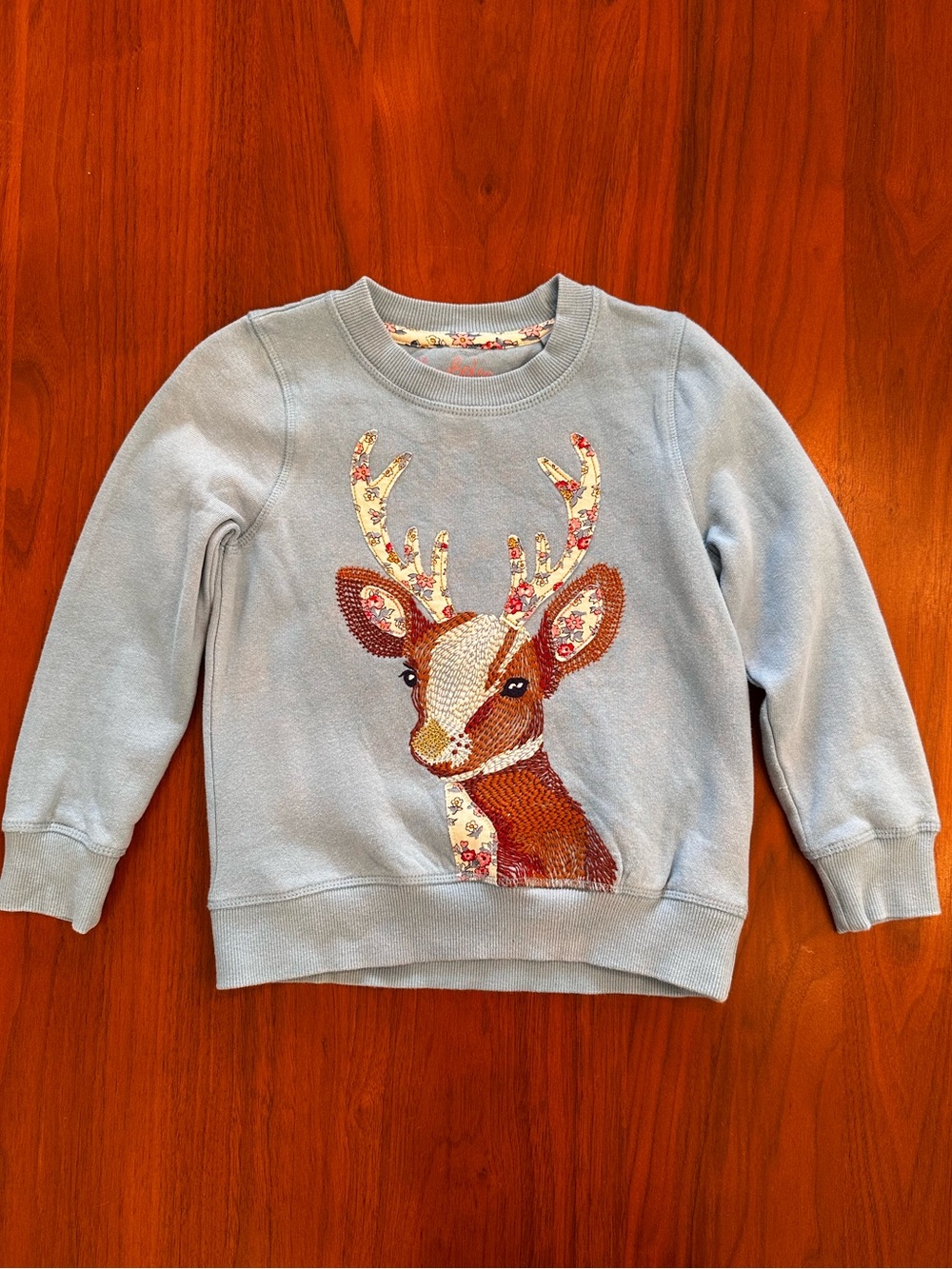 Mini Boden Girls Light Blue Deer Super stitch  Pullover Sweatshirt size 4-5